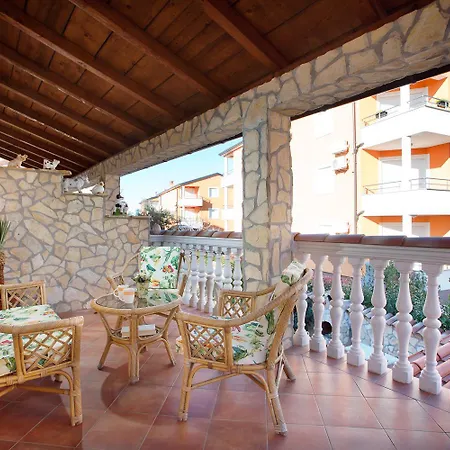 Appartement Sandor (adults Only)
