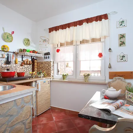 Sandor (adults Only) * Ližnjan