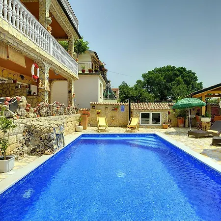 Sandor - Adults Only Apartment *