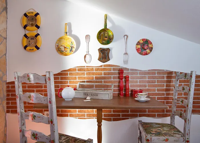 Sandor (adults Only) * Ližnjan