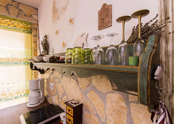 Sandor (adults Only) *