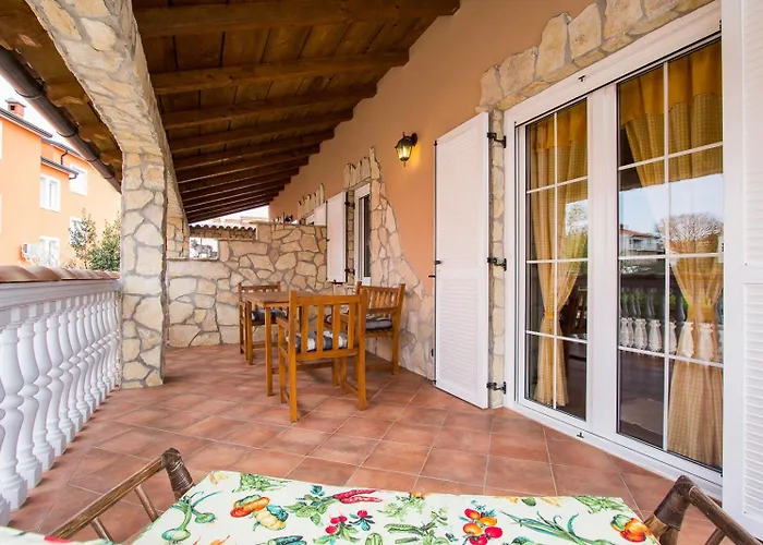 Sandor (adults Only) *