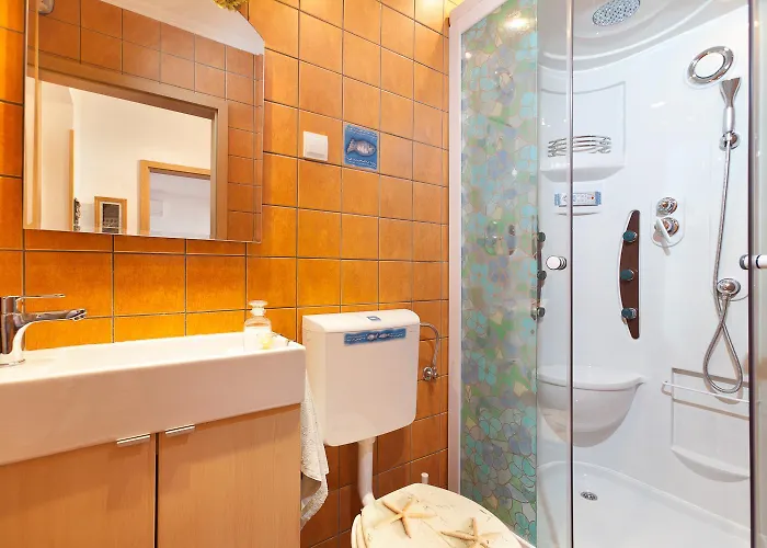 Sandor (adults Only) Ližnjan